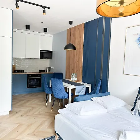 Dmk Blue Near Warsaw-modlin Airport Apartment Nowy Dwor Mazowiecki