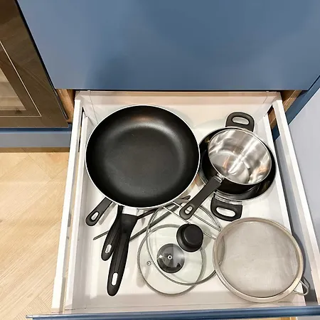 Dmk Blue Near Warsaw-modlin Airport شقة