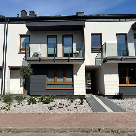 Apartman Dmk Blue Near Warsaw-modlin Airport *